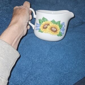 Corning/corningware SUNSATIONS sunflower Gravy Boat/creamer/cream/milk Pitcher